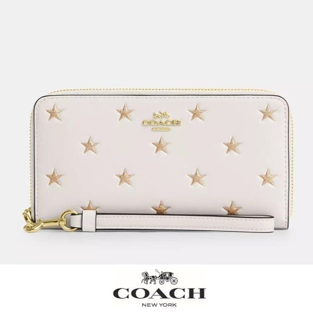 🌟 Coach Long Zip Around Wallet With Star Print